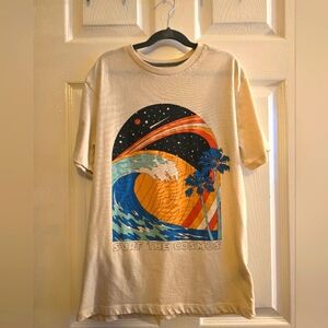 Old Navy boys t-shirt, size youth XL